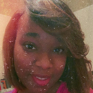 Meet your Posher, Domonique